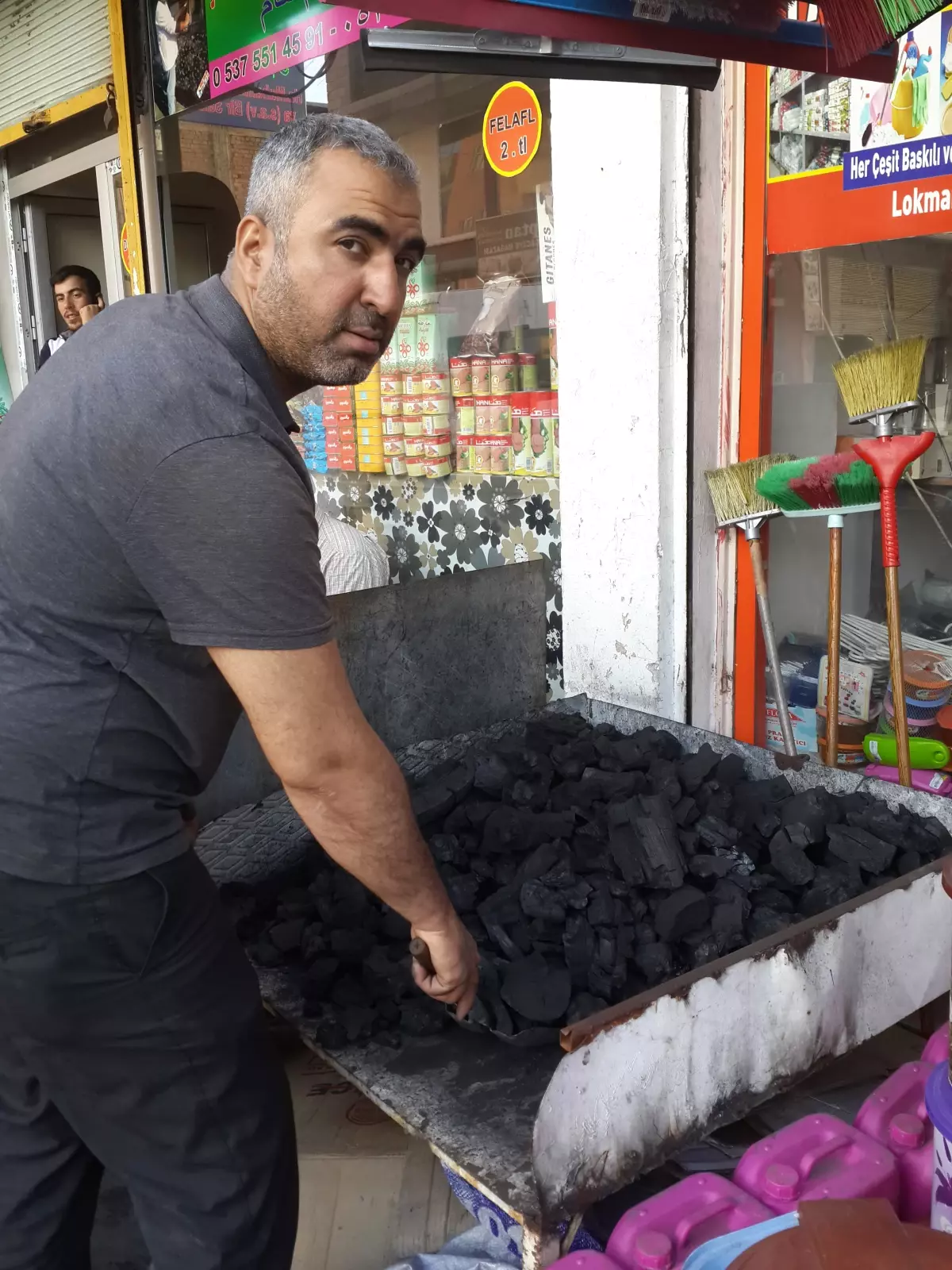 Doğu ve Güneydoğunun Mangal Kömürü İhtiyacını Karşılıyor