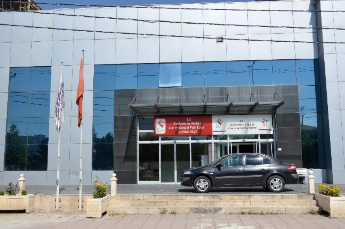 Kastamonu\'ya Sosyal Hizmet Merkezi Açıldı
