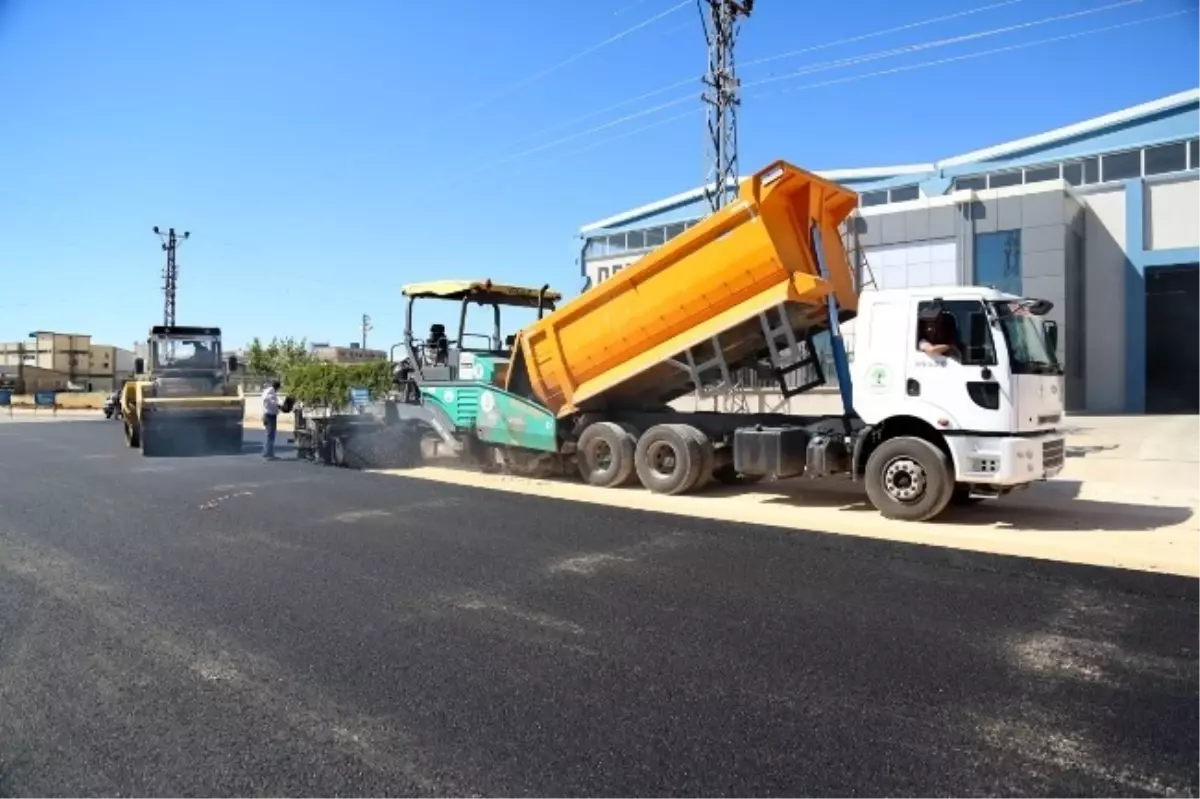 Şehitkamil Belediyesi\'nden Sıfır Asfalt Çalışması