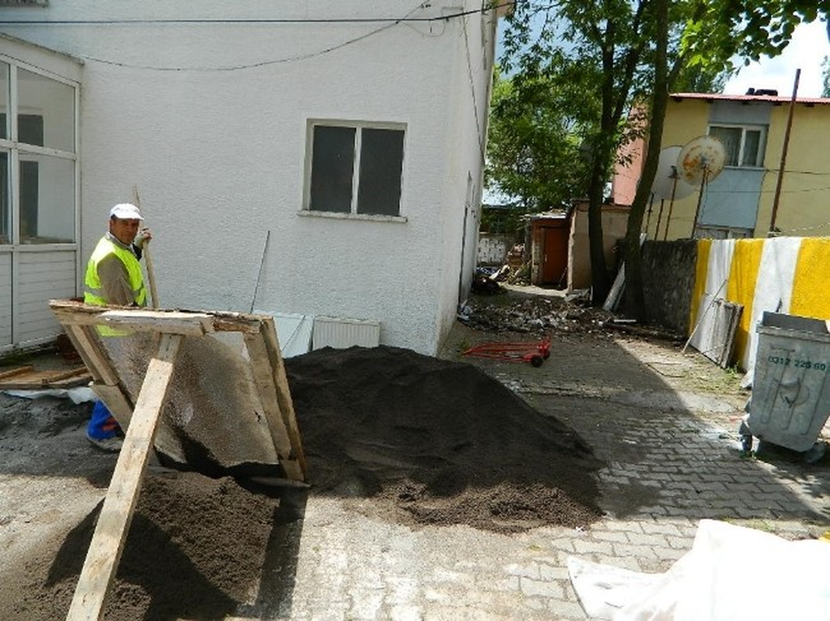 Yeni Başkan Göreve Hızlı Başladı