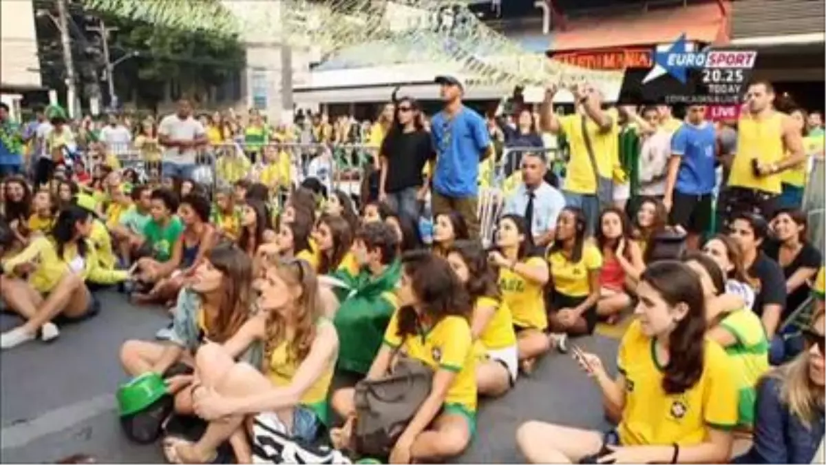 Bom Dıa: Carioca Böyle Çıldırdı