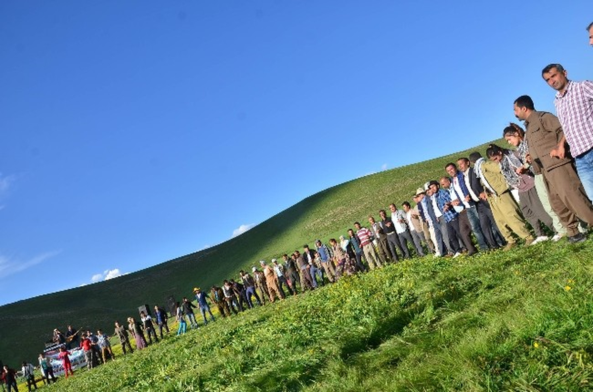 Cilo Dağı Zirvesinde Barış Halayı Çekildi