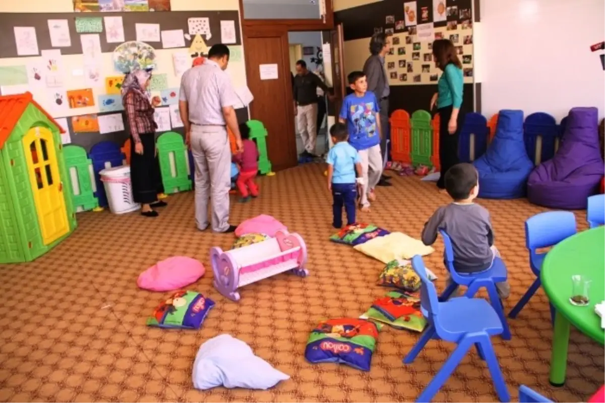 Van'da Çocuk Cerrahi Kliniği Kreşe Dönüştü