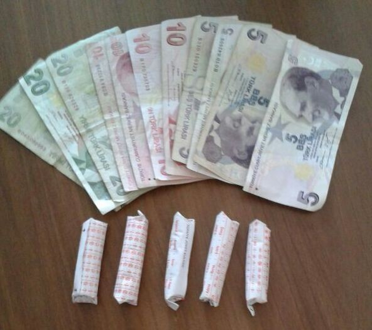 Çorap Arası Esrar Satışı