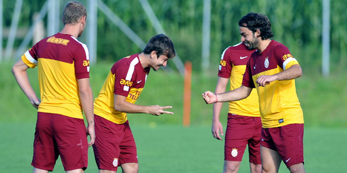 Galatasaray, Kap\'a Hazırlık Maçlarını Bildirdi