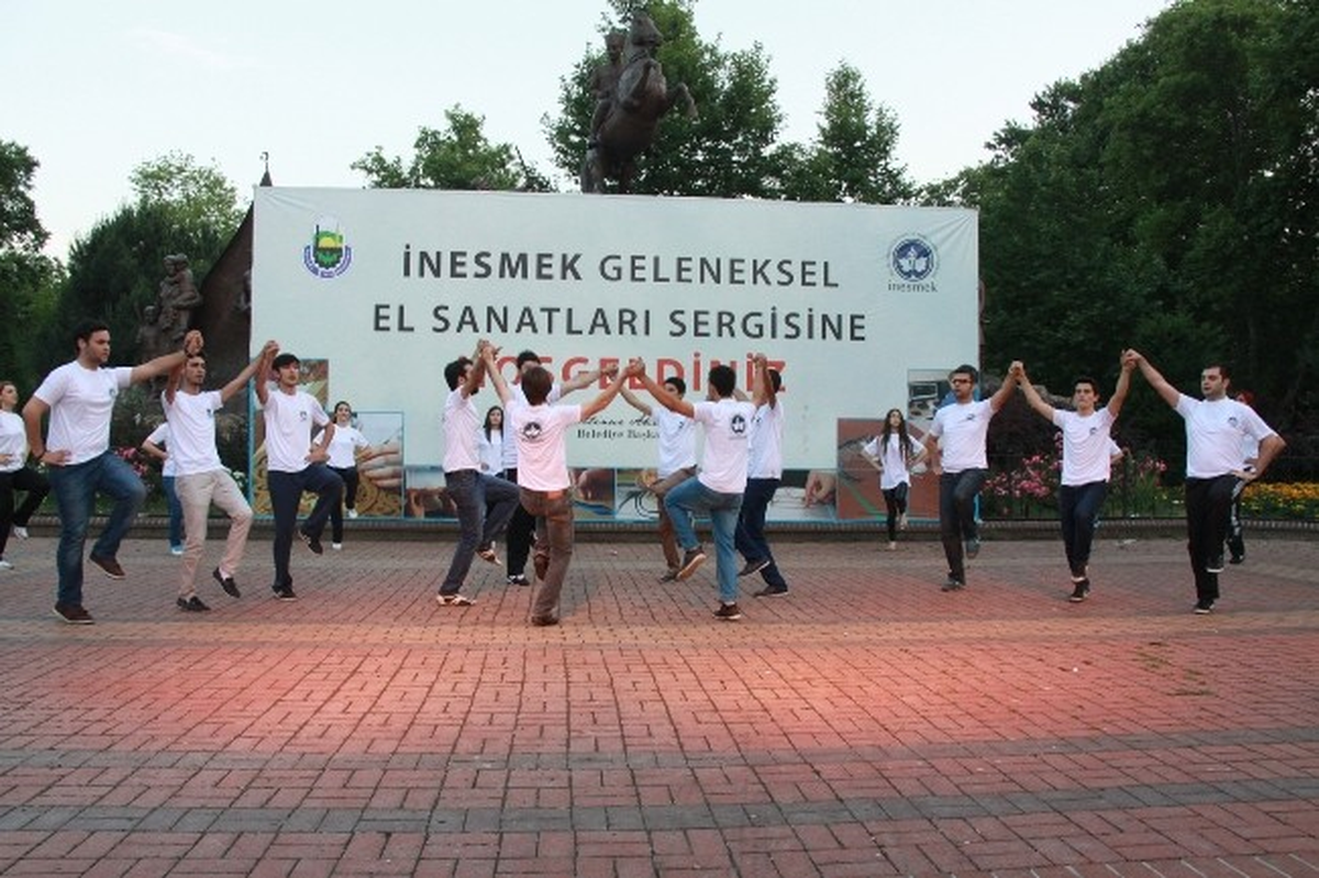 İnesmek Kursiyerlerinden Sergi