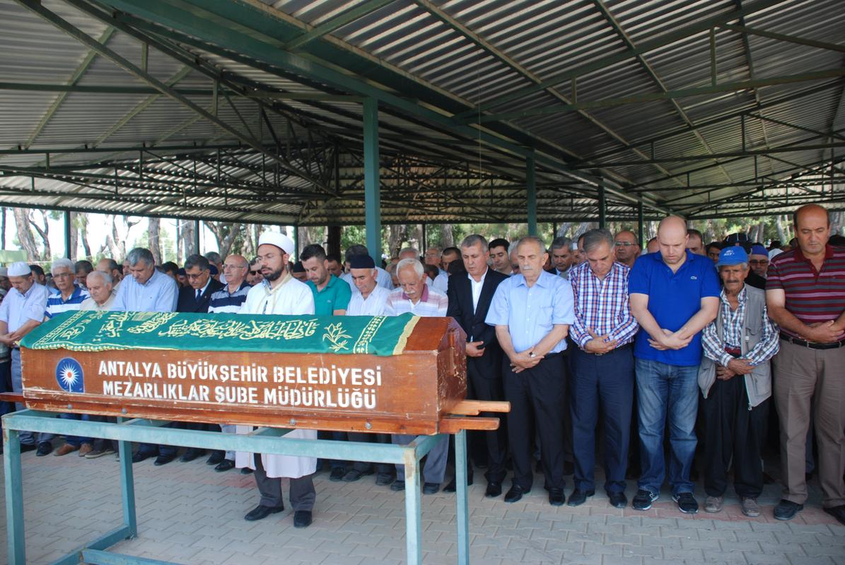 Manavgat Belediye Başkanı Sözen\'in Acı Günü