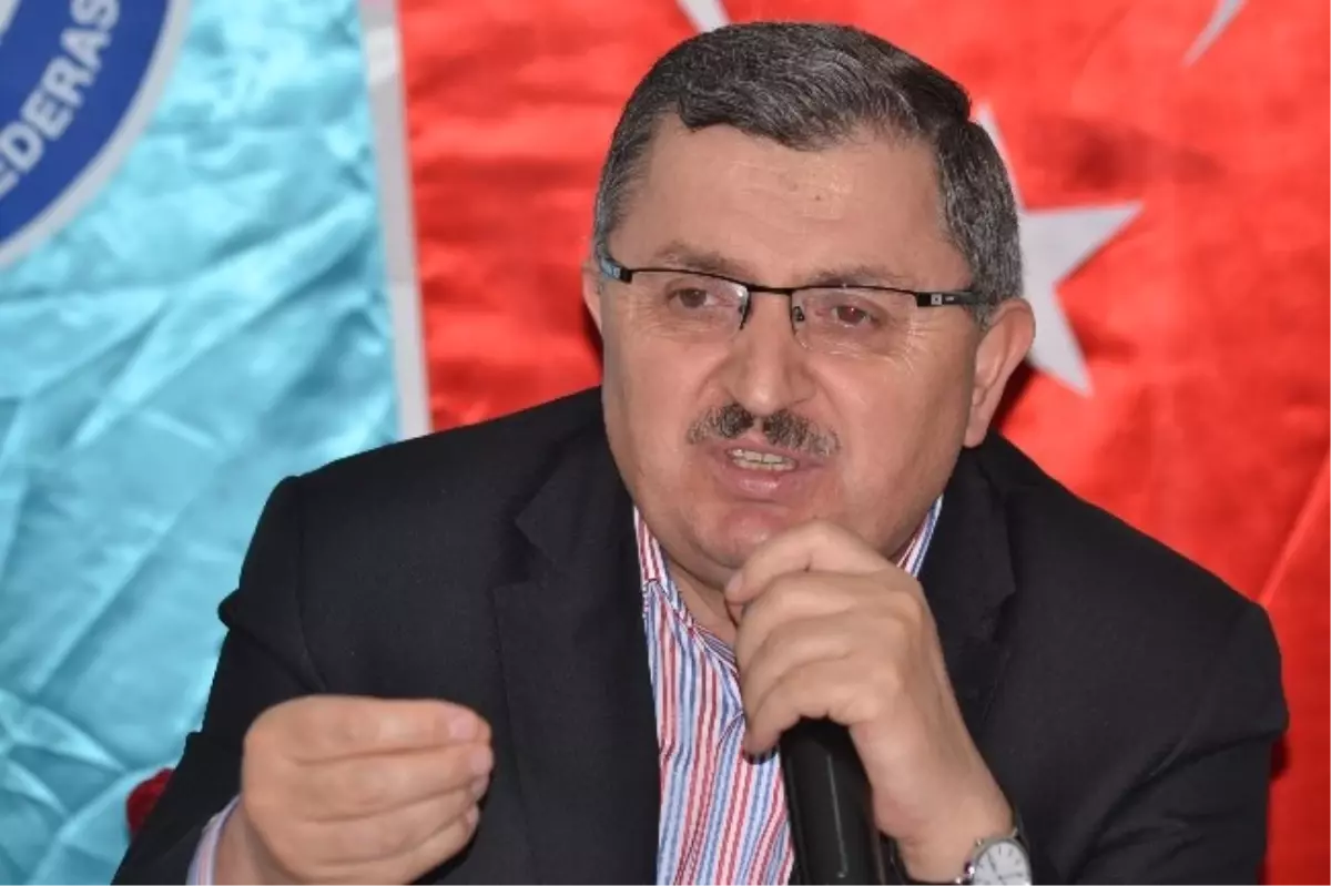 Memur-Sen Genel Başkanı Gündoğdu\'dan Çatı Adayı Eleştirisi