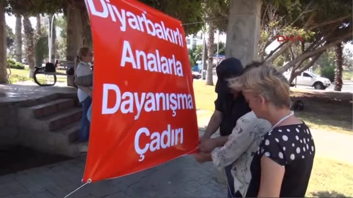 Mersin\'de Diyarbakır\'daki Annelere Destek Eylemi" Haberine Ek