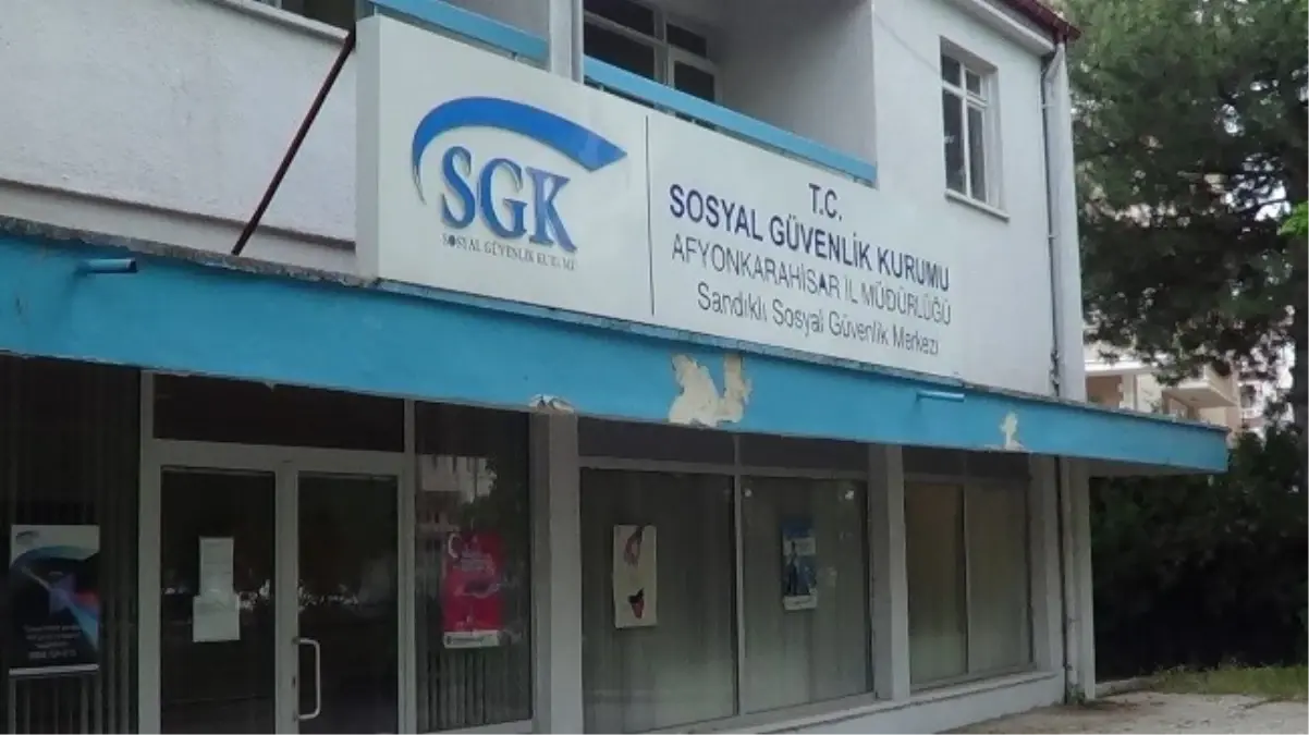 Sandıklı Sgk\'da Memurlar Arasında Çıkan Tartışma Adliyede Son Buldu