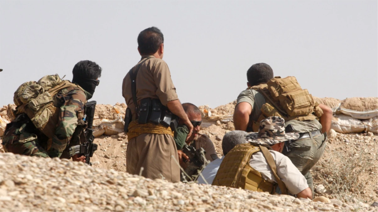 Irak Ordusu, Sınır Kapısını PYD\'ye Bıraktı