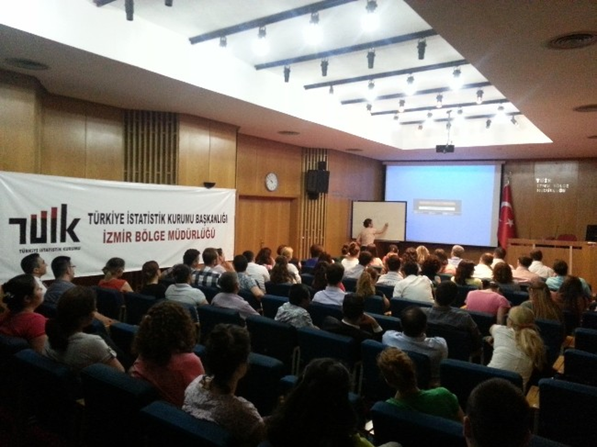 TÜİK Personellerine Güzel Konuşma ve Diksiyon Eğitimi