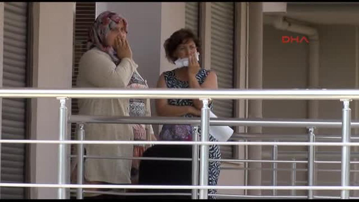 Antalya Balkondan Düşen Tansiyon Hastası Kadın Öldü