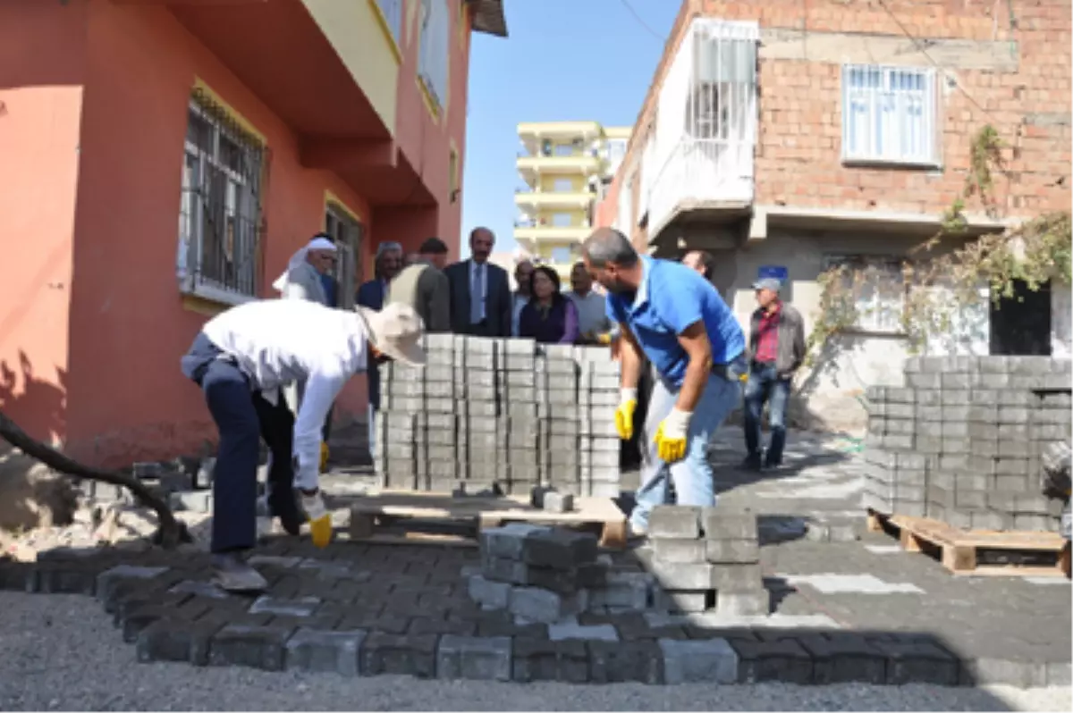 Diyarbakır'da Parke Döşeme Çalışmaları