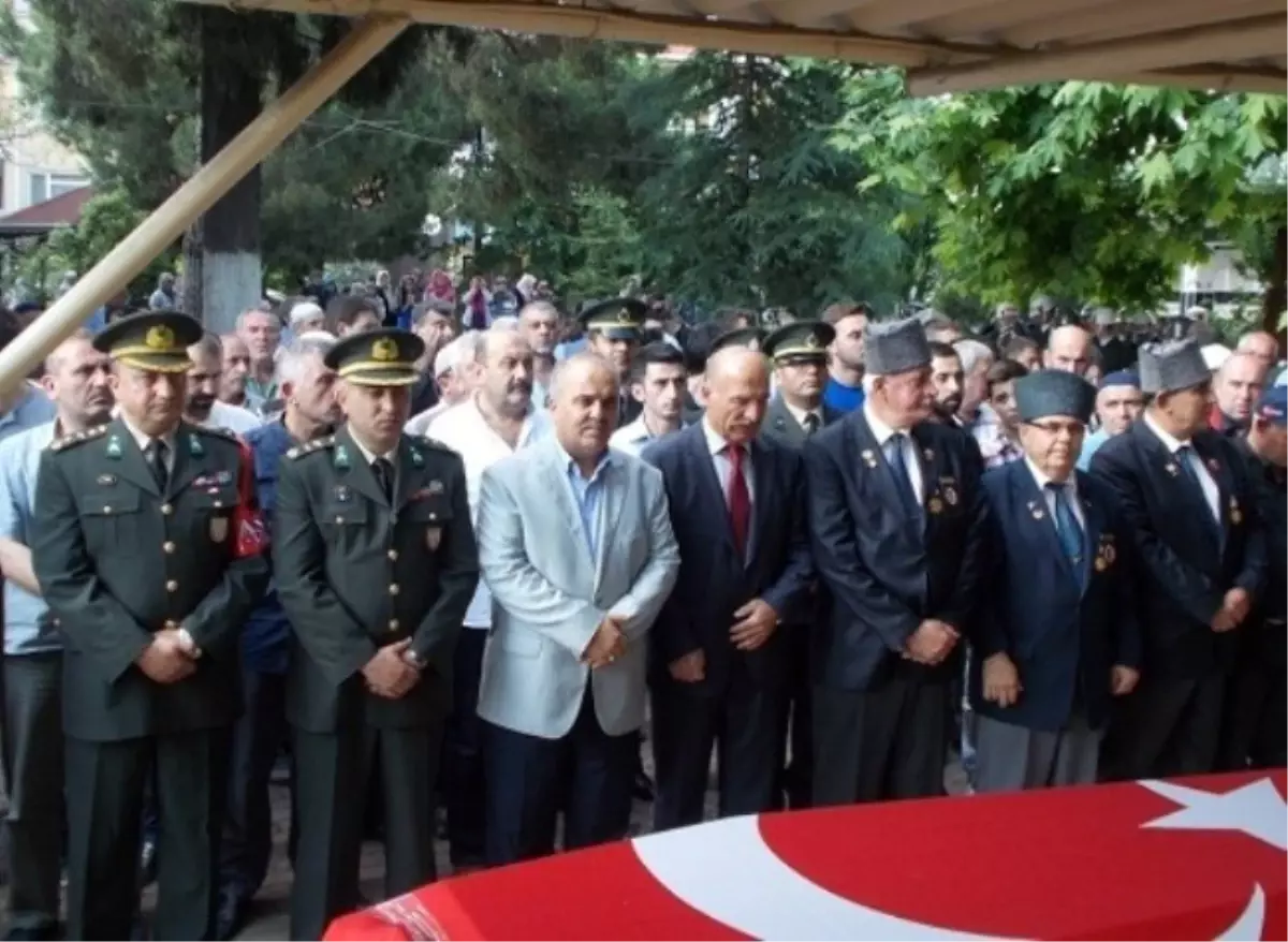 Güney Kore Gazisi Son Yolculuğuna Uğurlandı