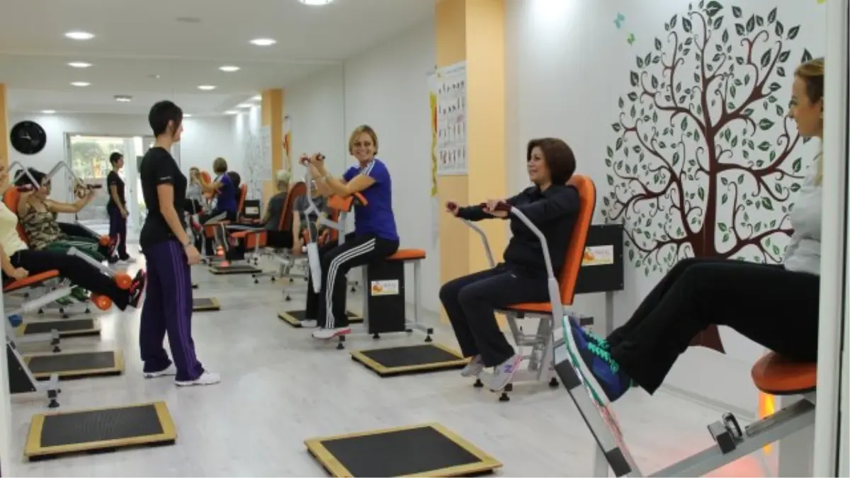 Kadınlar Spor Salonlarını Sevdi