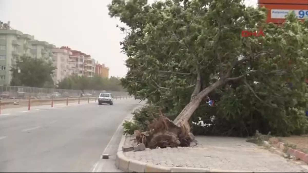 Konya\'yı Fırtına Vurdu