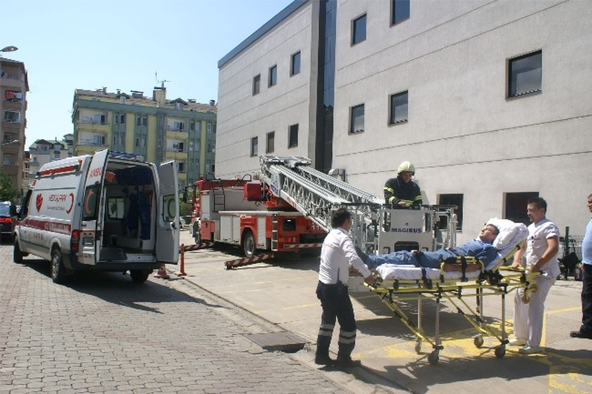 Medical Park Ordu Hastanesi\'nden Başarılı Yangın Tatbikatı