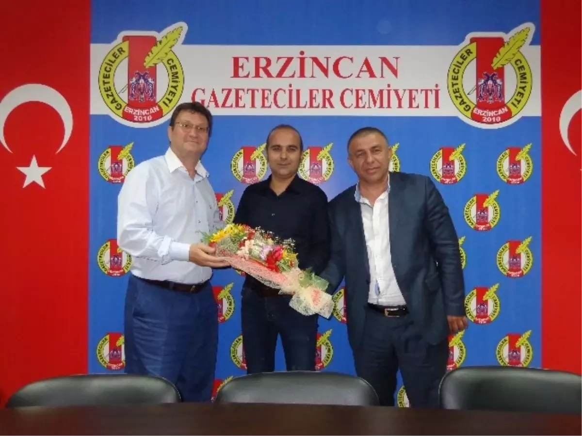 Nezihi Tosuncuk Erzincan Refahiyespor \'Un Başına Getirildi