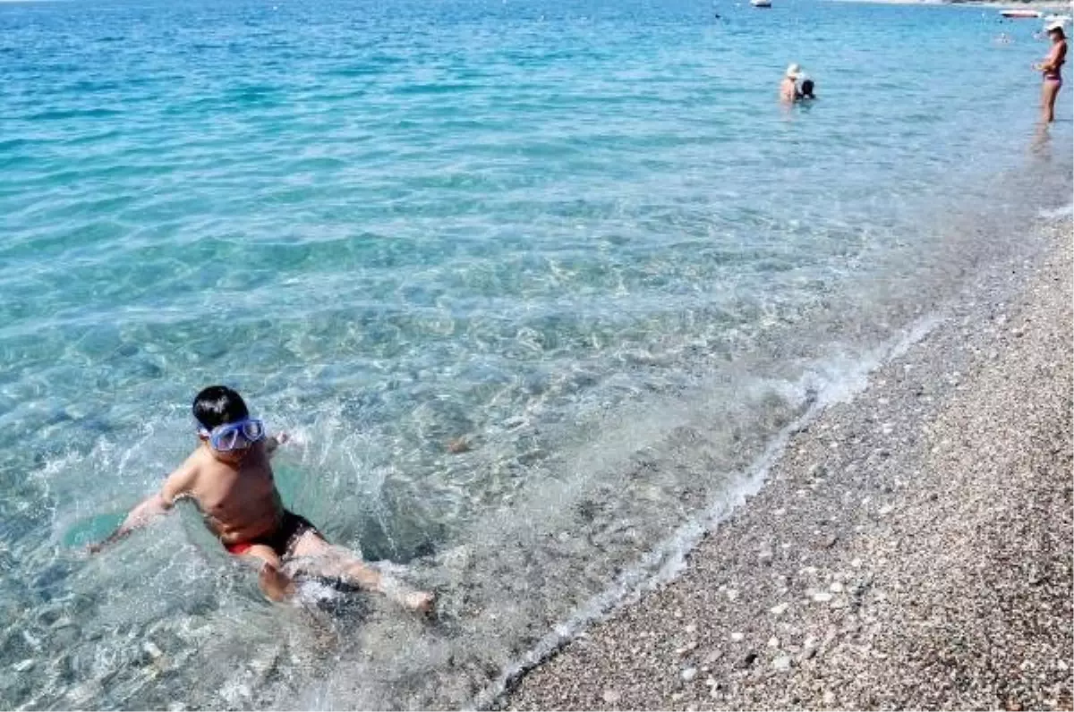 Trabzon\'da Deniz ve Güneş Keyfi