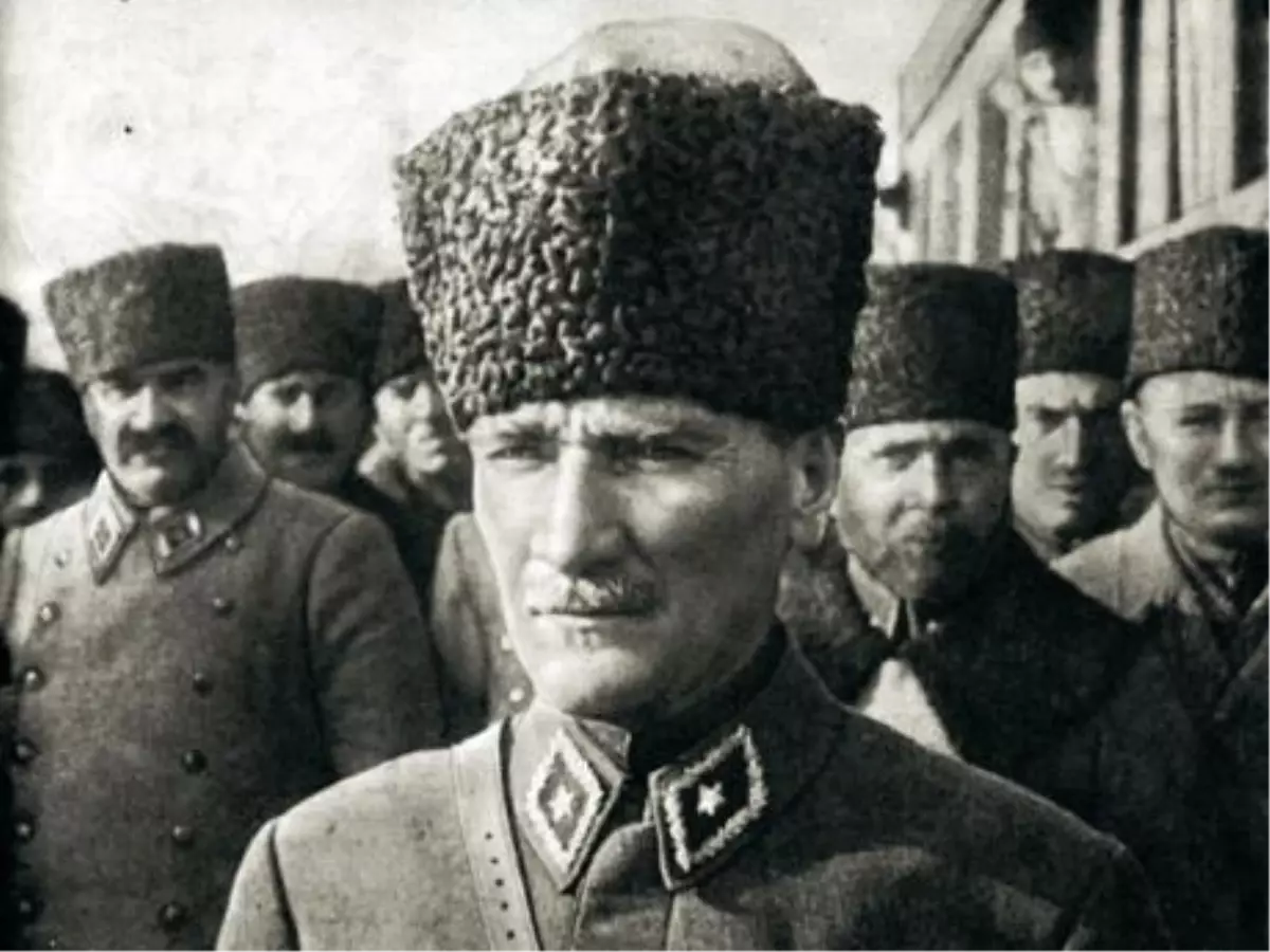 Atatürk\'ün Eskişehir\'e Gelişinin 94. Yıl Dönümü