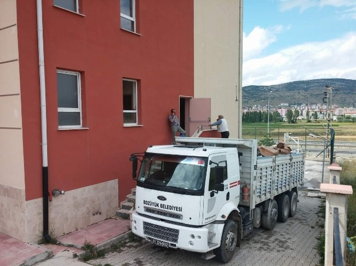 Atık Kâğıtlar Eğitime Kazandırılıyor