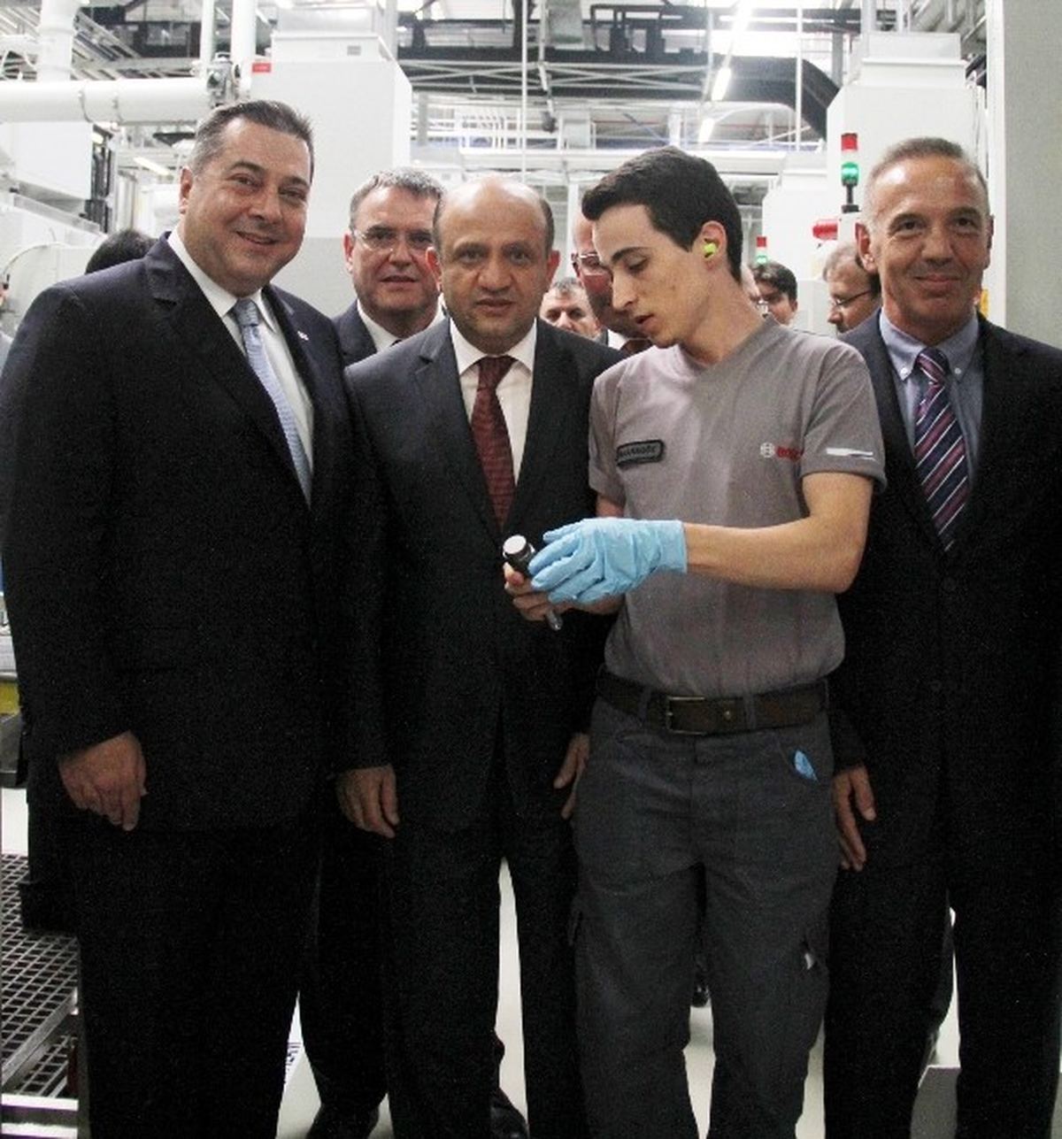 Bakan Işık: "Muhalefet Çatıya Çıkacak İsmi Buldu"