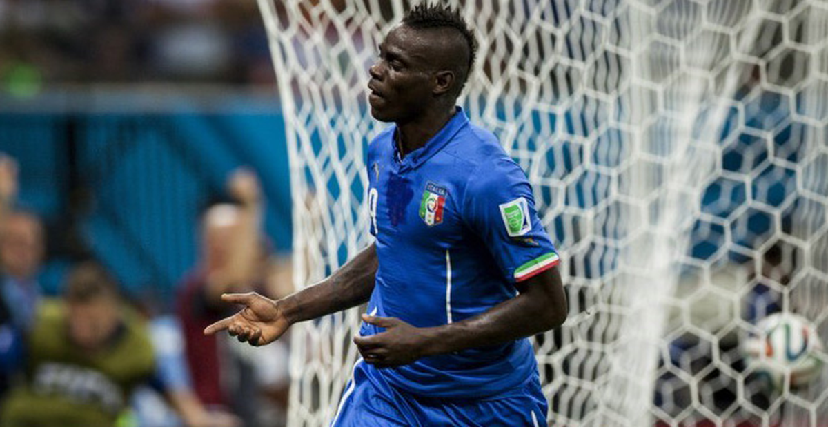 Balotelli, Kraliçe\'den Öpücük Bekliyor