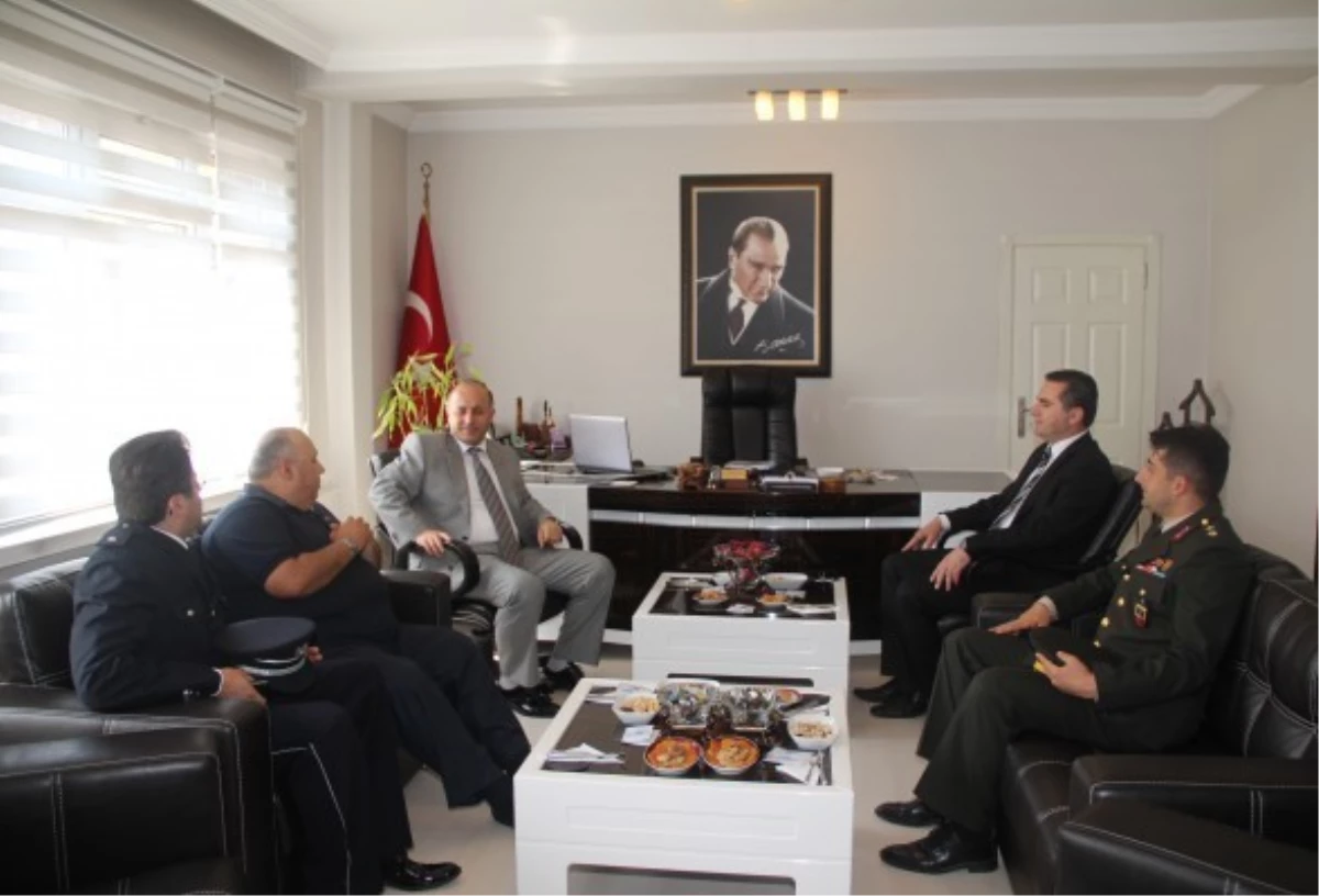 Bartın Valisi Azizoğlu, Amasra\'yı Ziyaret Etti