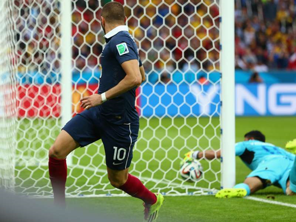 Benzema\'dan Bir İlk!