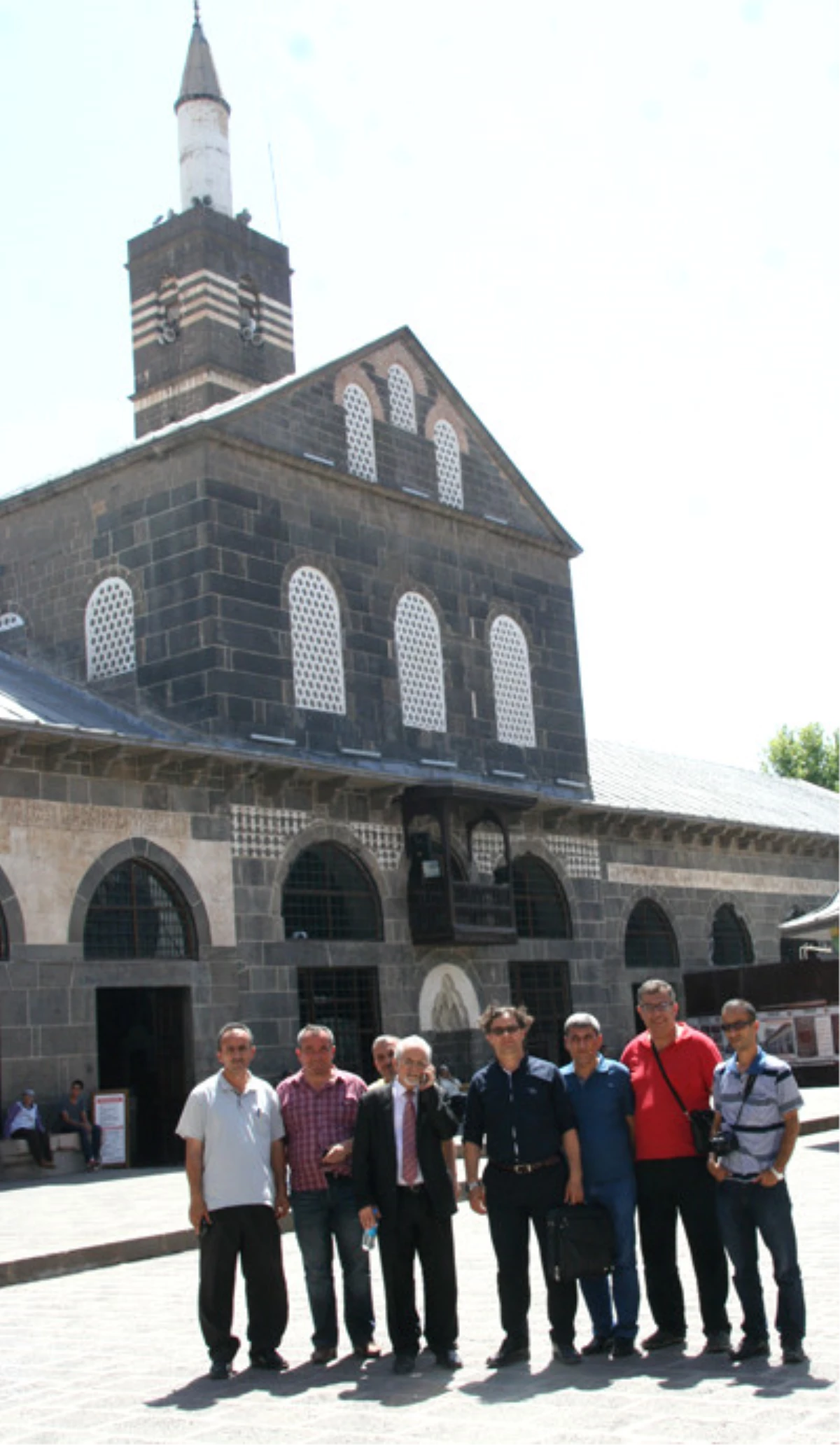 Ege Bölgesi Gazetecileri Diyarbakır\'ı Gezdi