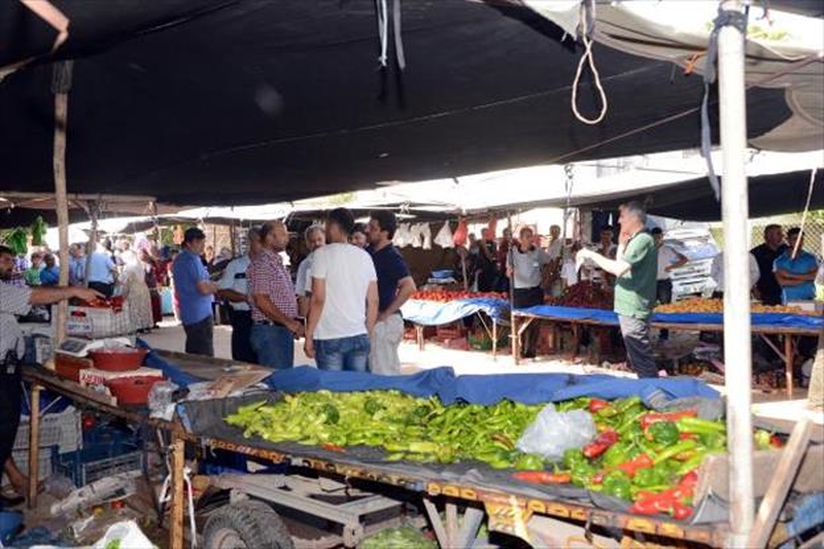 Semt Pazarında Pompalı Dehşet: 3 Yaralı