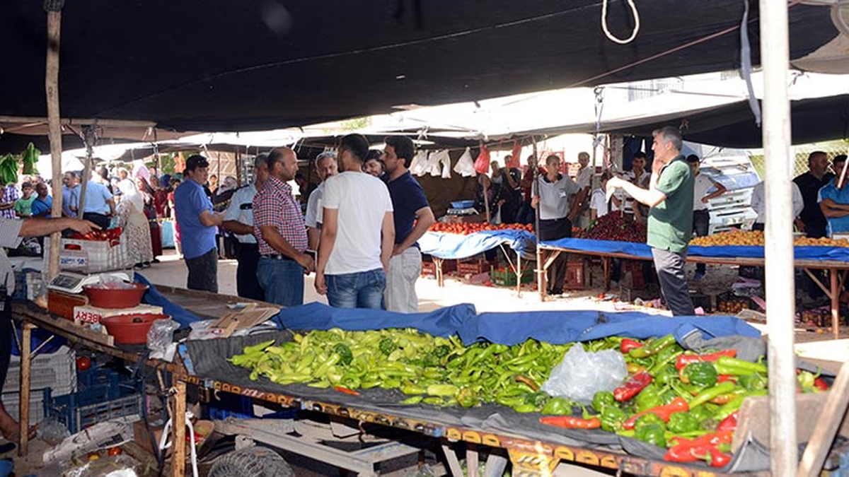 Semt Pazarında Pompalı Dehşeti: 3 Yaralı