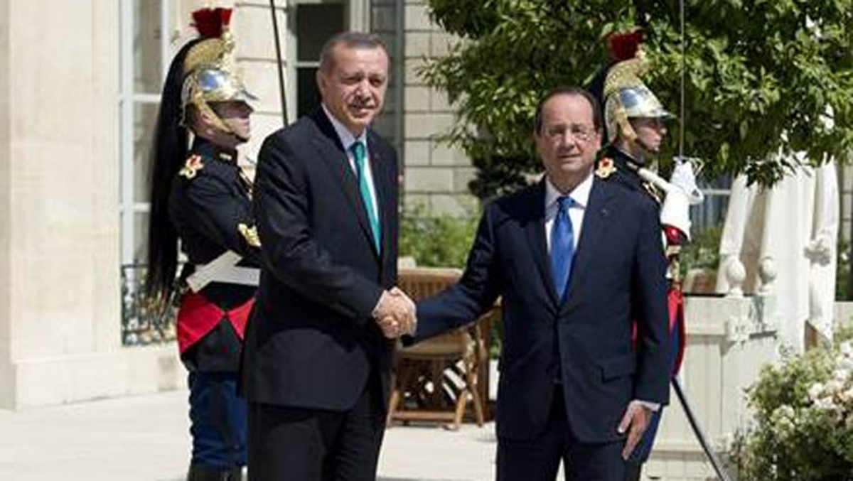 Başbakan Erdoğan Paris\'te