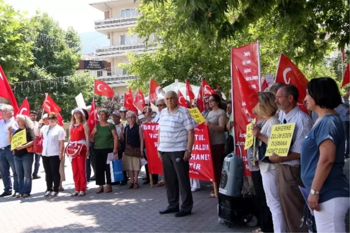 Bursa\'da Tahliye Sevinci