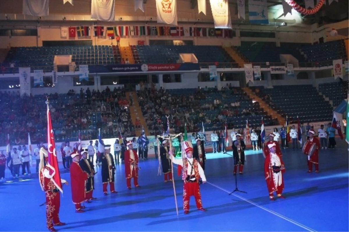 Dünya Liselerarası Hentbol Şampiyonası Trabzon\'da Başladı