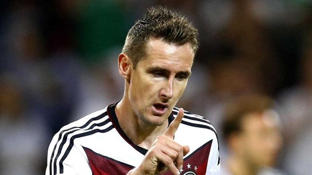 Klose, Ronaldo\'yu Yakaladı