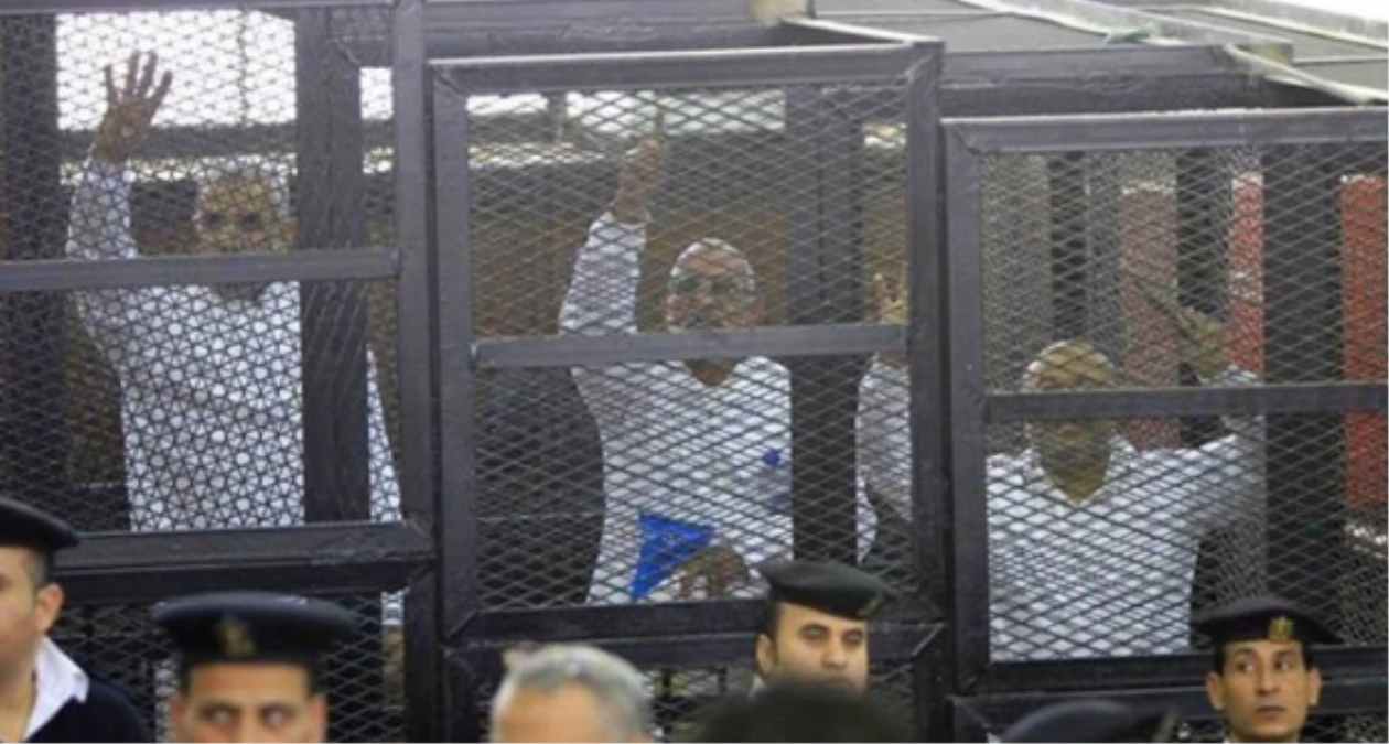 Mısır\'da 183 İdam Kararına Onay