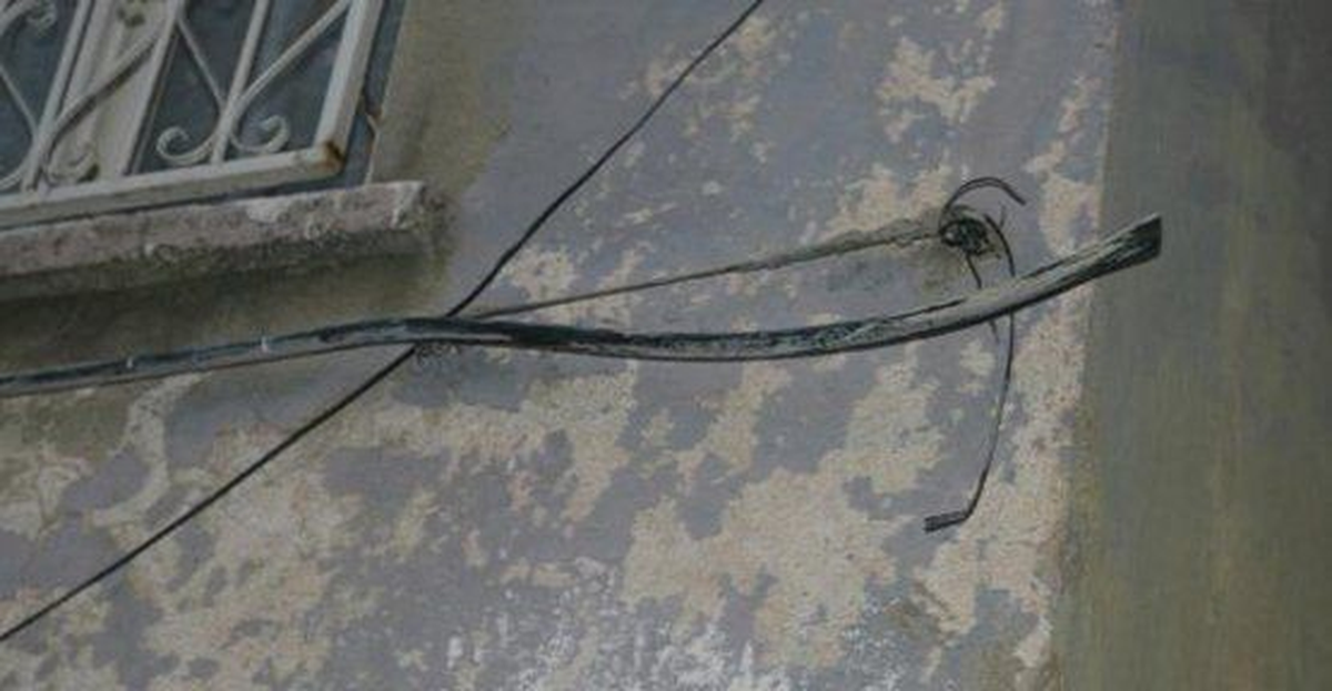 Telefon Kabloları Çalınan Mahallede 3 Yıldır Telefon ve İnternet Yok