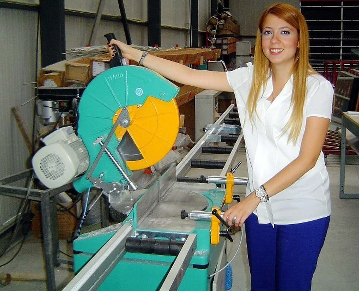 24 Yaşında 400 Kişiye İstihdam Sağladı