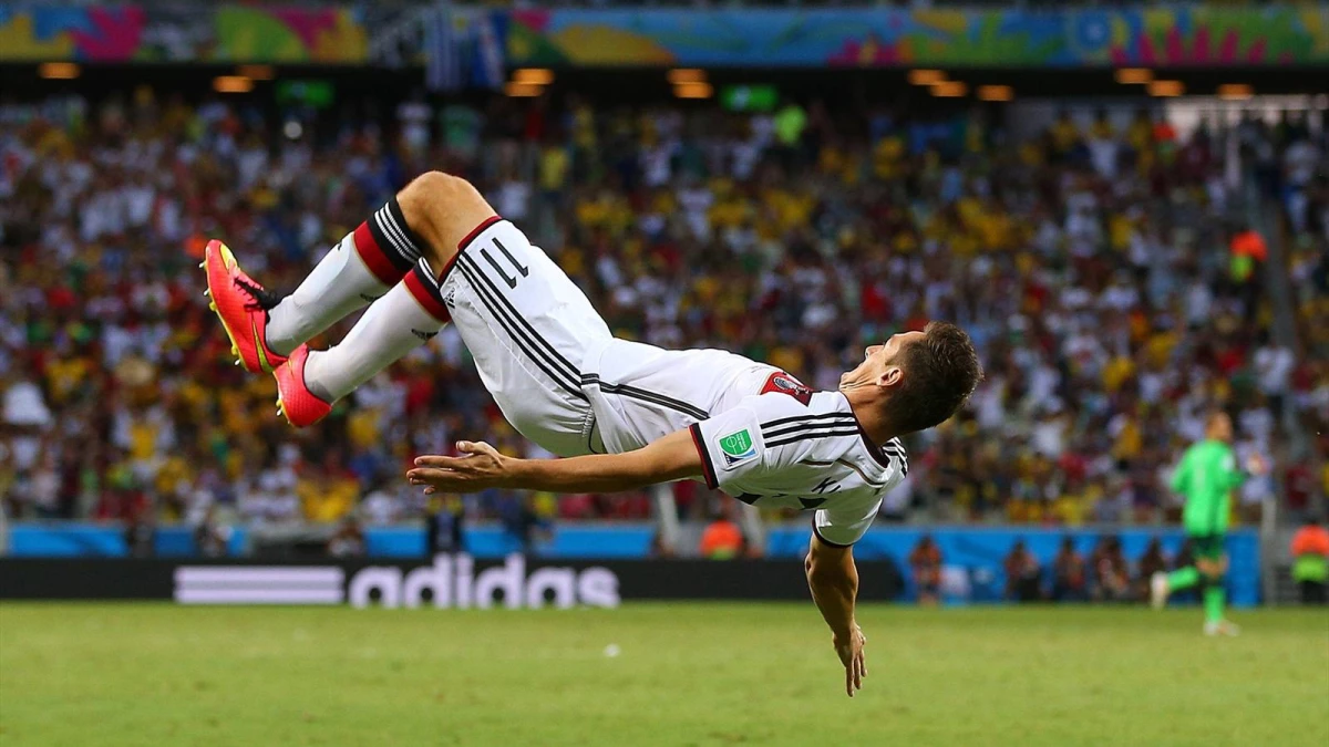 30 Dünya Kupası Golü Tek Bir Resimde "Miroslav Ronaldo"