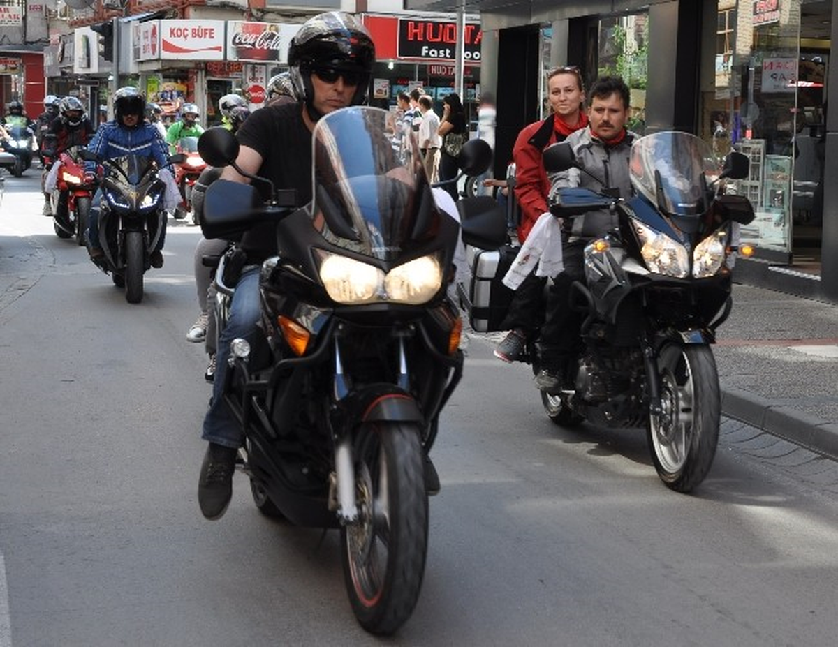 500 Motosikletli Sünnet Konvoyu