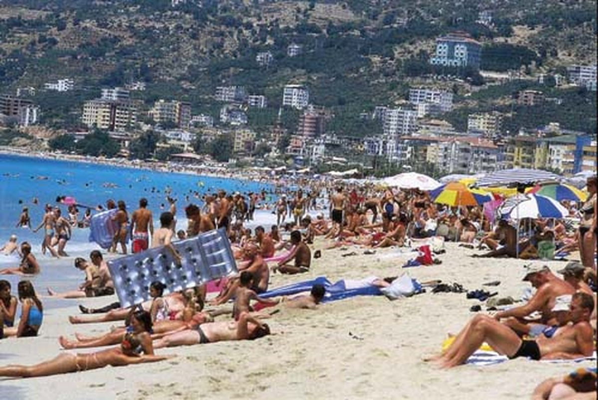 Antalya\'da Nem Bunaltıyor