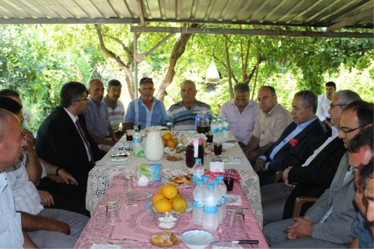 Arınç\'tan Belediye Başkanına Taziye Ziyareti