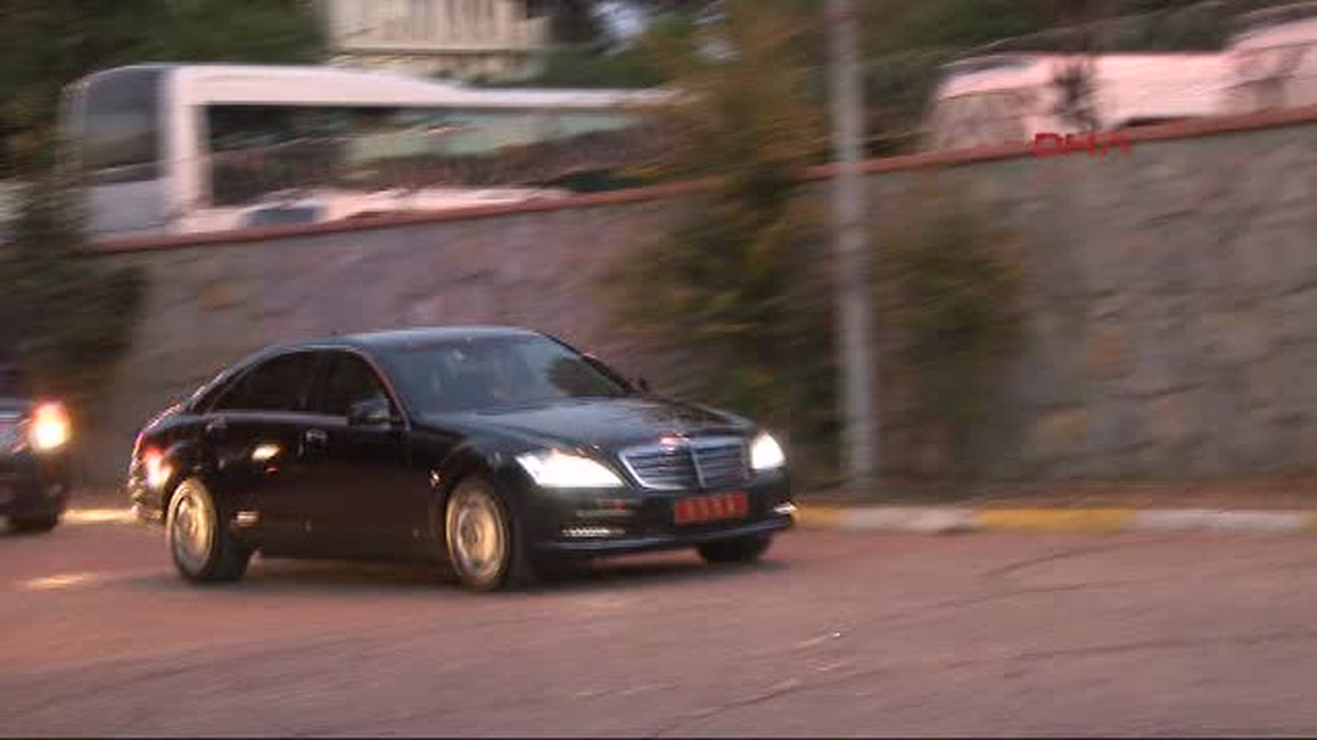 Başbakan Erdoğan, Eşinin Yeğeninin Nikah Şahitliğini Yaptı