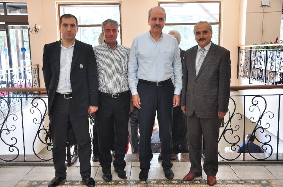 Başkan Şahin, Numan Kurtulmuş\'u Ziyaret Etti