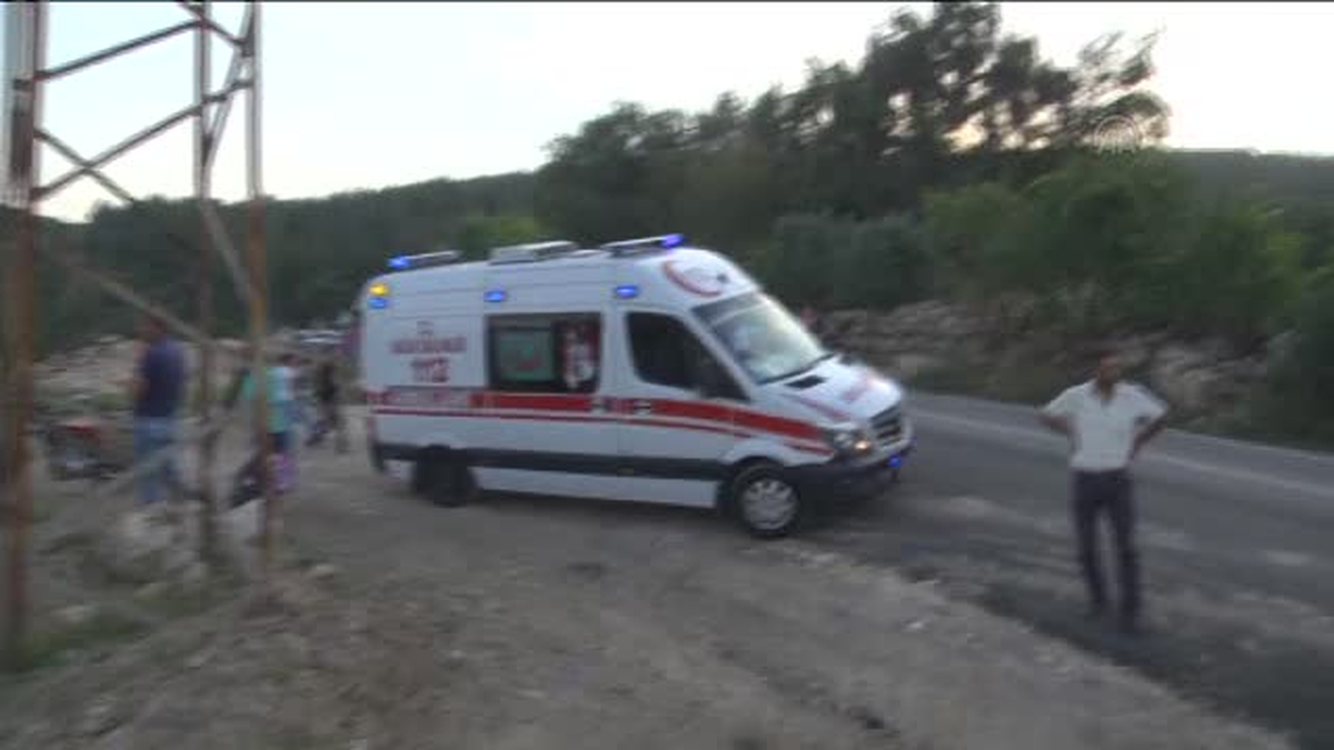 Freni patlayan otobüsteki yolcuların hayatını şoför kurtardı -