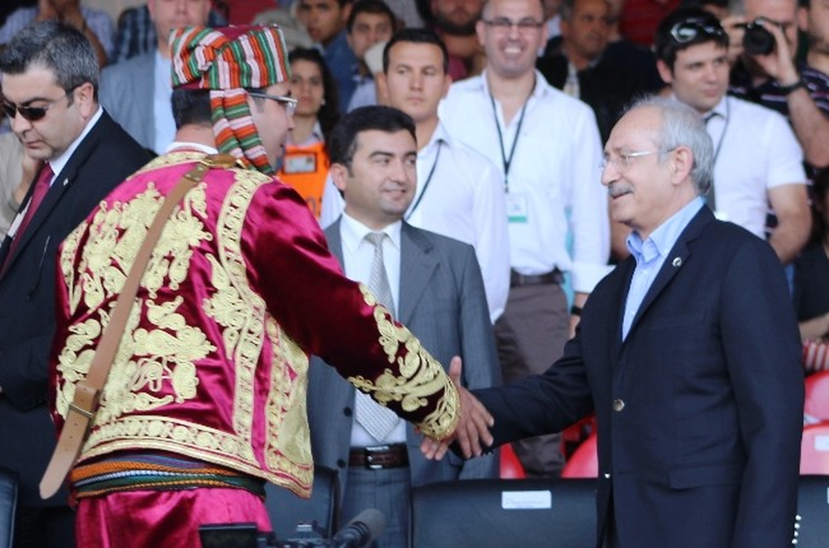 Kılıçdaroğlu ve Bakanlar Kırkpınar\'da