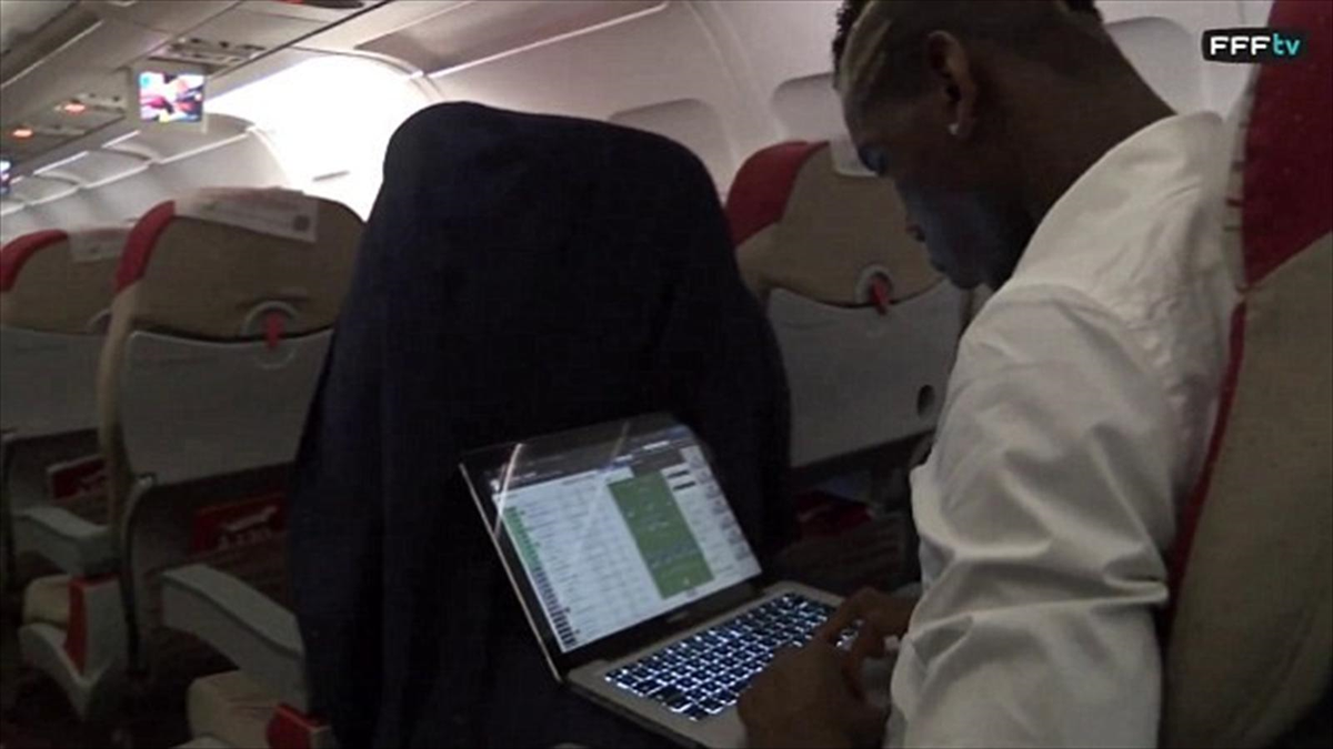 Pogba Football Manager Oynarken Yakalandı