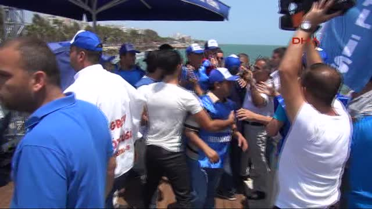 Tantuni Festivali\'nde Eylem Gerginliği